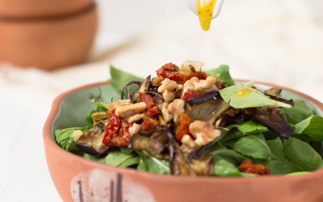 Ensalada de rúcula y berenjena asada | Vegana, sin lactosa y sin TACC