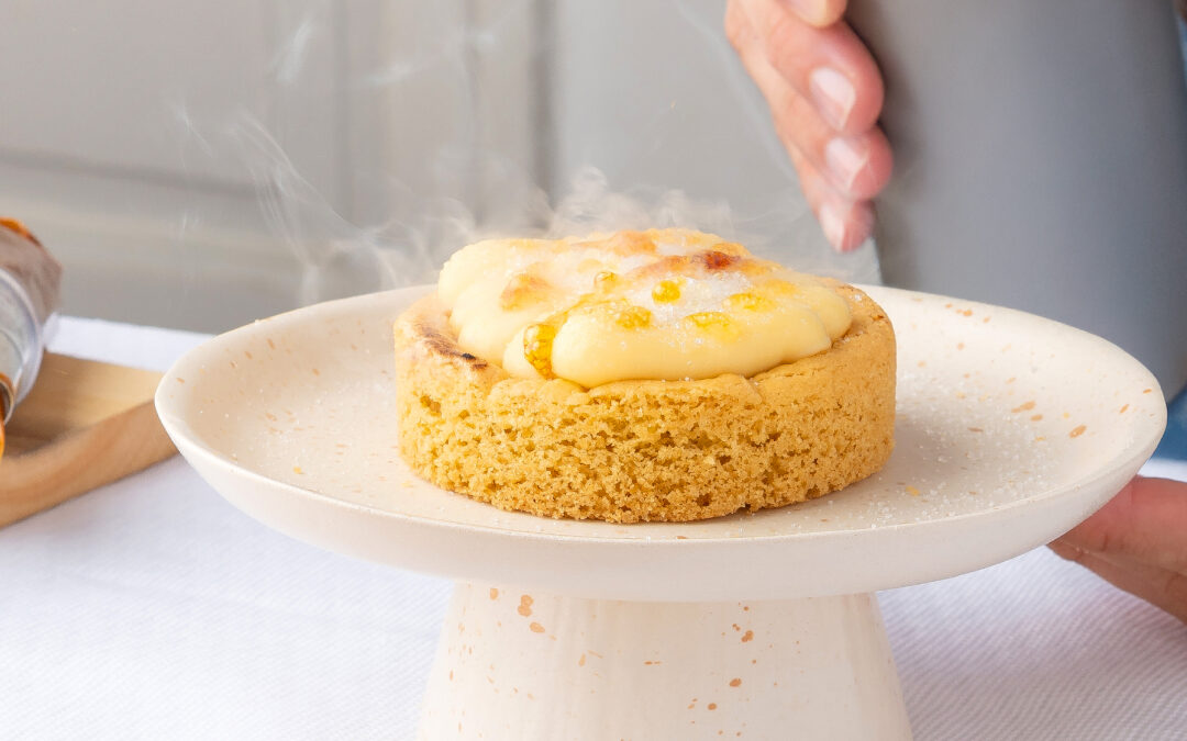 Pepas con Crema Pastelera Bruleada | Sablée Breton