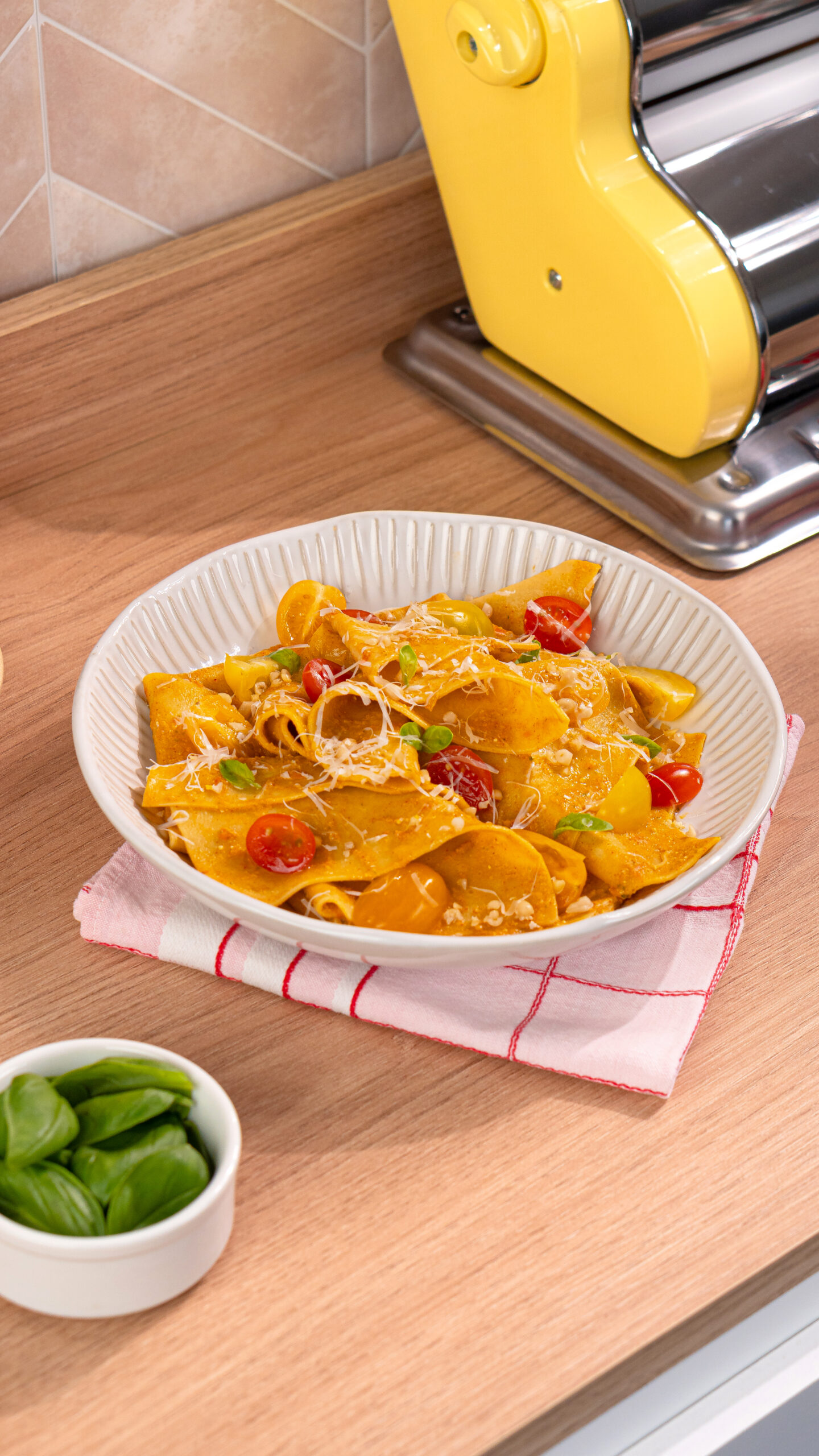 Mandilli di Seta al Pesto di Pomodori